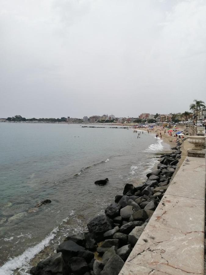 Marvin'S Home Giardini Naxos Exterior photo