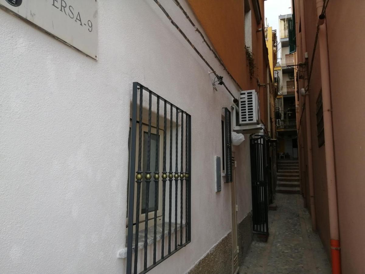 Marvin'S Home Giardini Naxos Exterior photo
